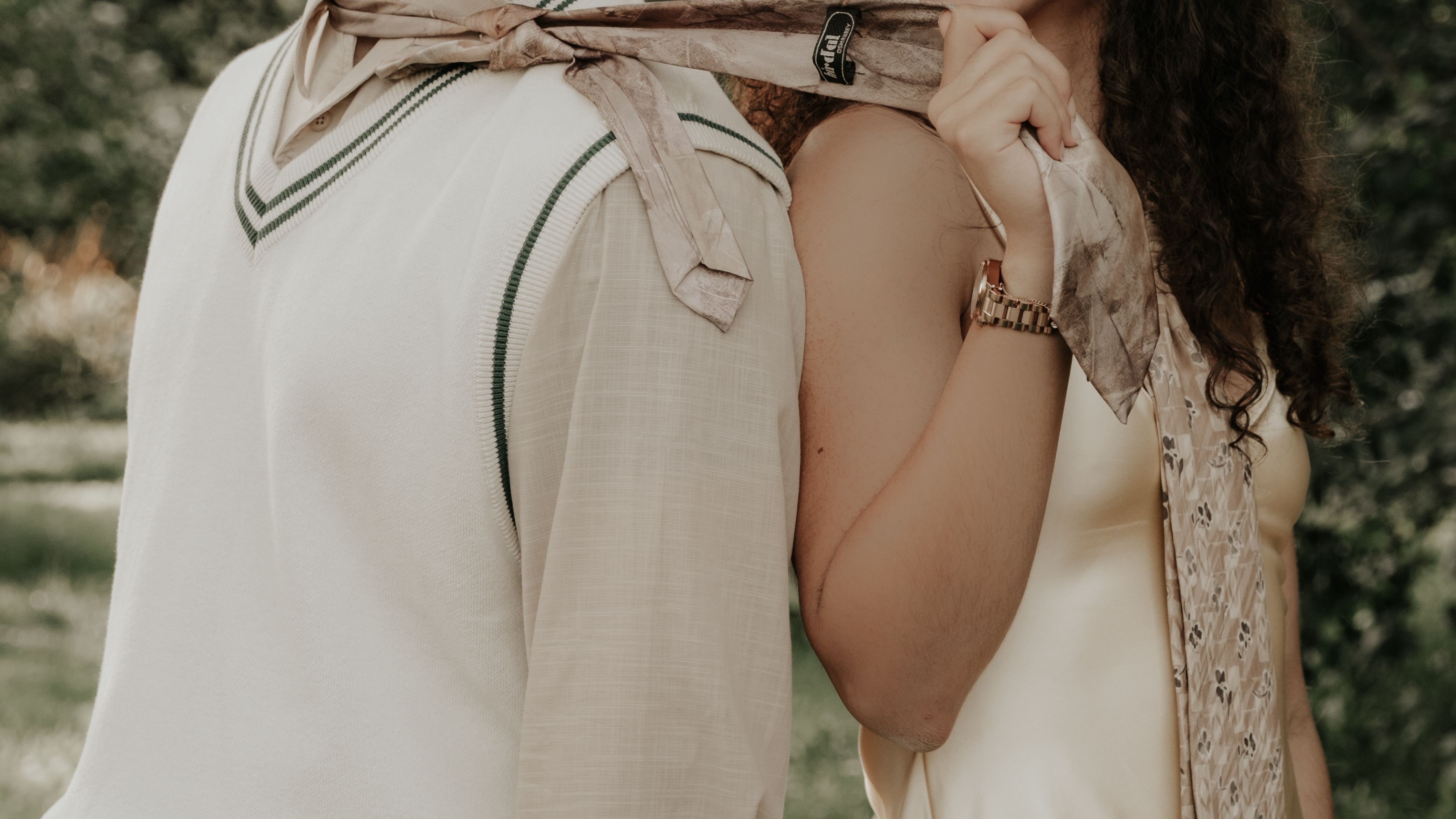 Comment s'habiller old money : le guide du style discret et élégant